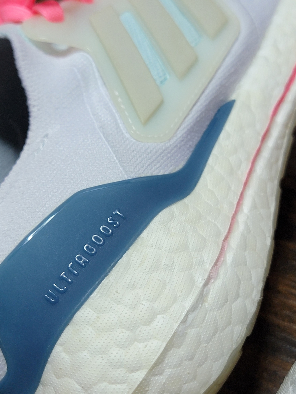 Adidas Ultraboost 22 In White Almost Blue - Picture 9 of 14